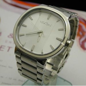 NIXON THE CAPITAL WRIST WATCH WHITE BEZEL
